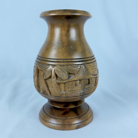 Vintage Turned Wooden Tiki Bar Vase Hand Carved Hut 6 in Blond Wood Excellent - Picture 12 of 12